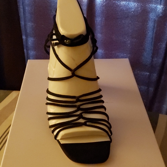 Sandals - Picture 2 of 6